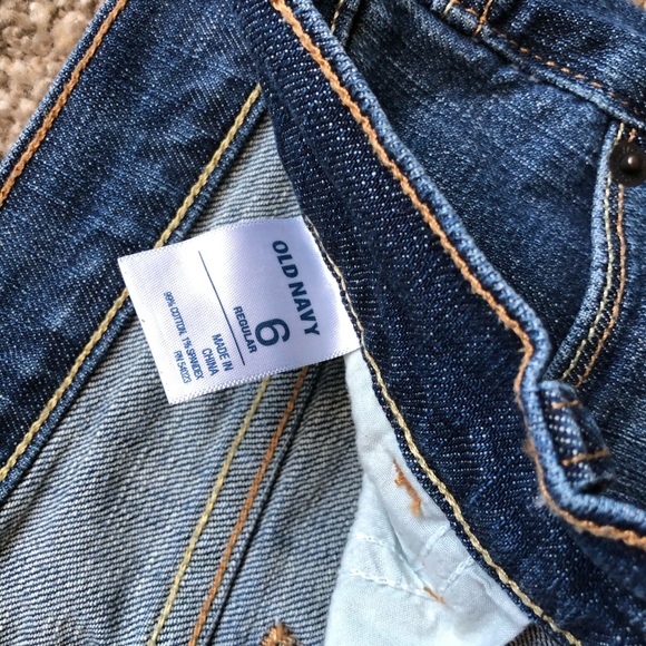 Old Navy Sweetheart Skinny Jeans - Picture 4 of 4